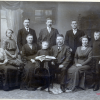 BilderSveinÅge068 2nnen juledag 1911. Skolebestyrer på Nanset, Larvik, Thorvald Lunde med kone og barn.